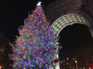 Grand_Army_Plaza_Christmas_Tree