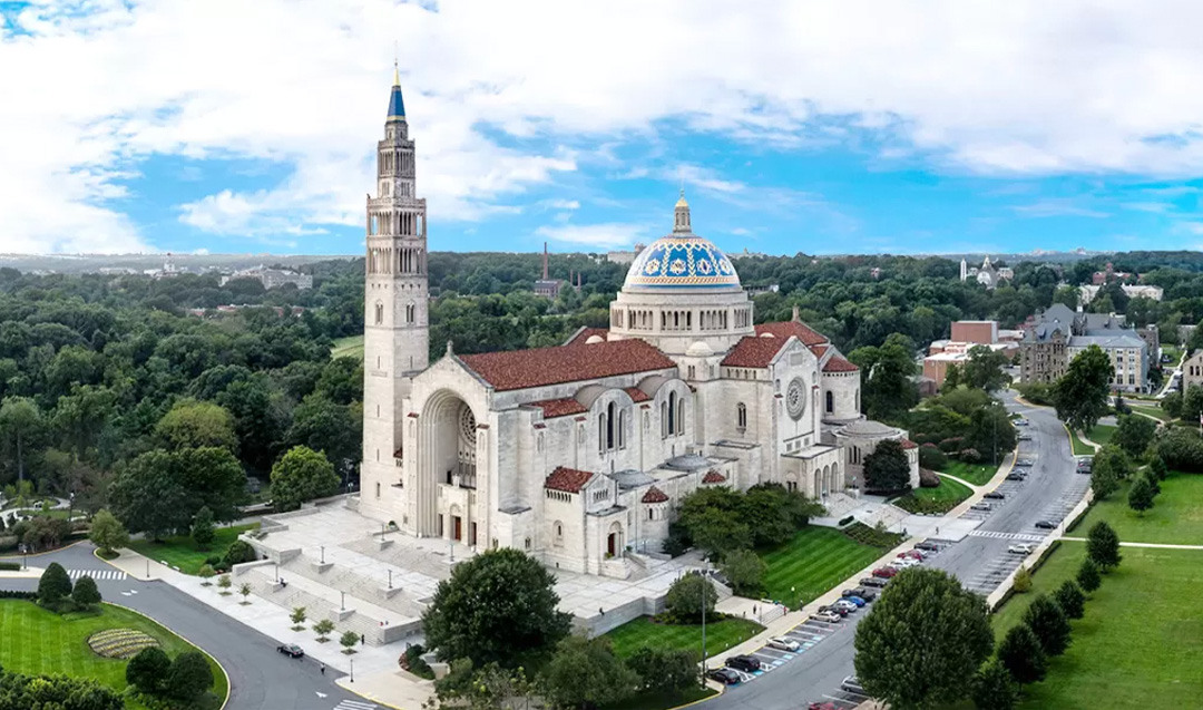 peregrinación ala Basílica del Santuario Nacional de laInmaculada Concepción