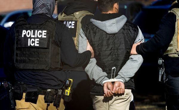 20250522T1700 IMMIGRATION DEPORTATION DIMARZIO 1798054 600x370