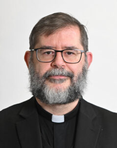 Cervantes Pardo, Rev. Migues Angel